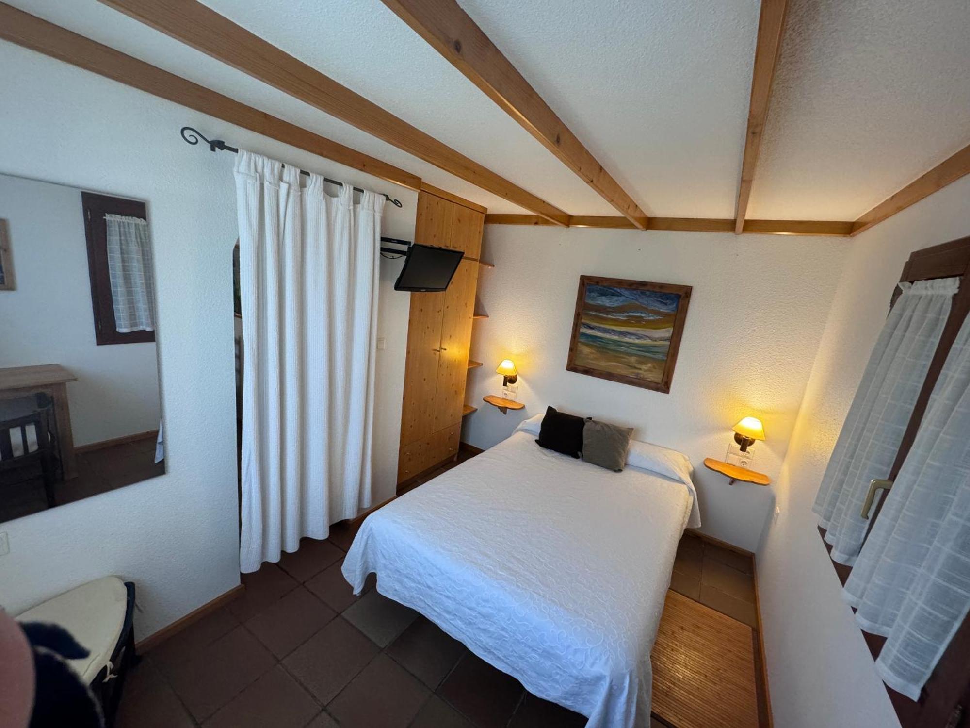 La Cerca Del Alcornoque Guest House Casas de Belvis Eksteriør bilde