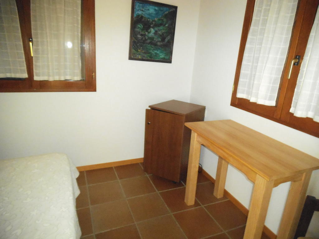 La Cerca Del Alcornoque Guest House Casas de Belvis Rom bilde