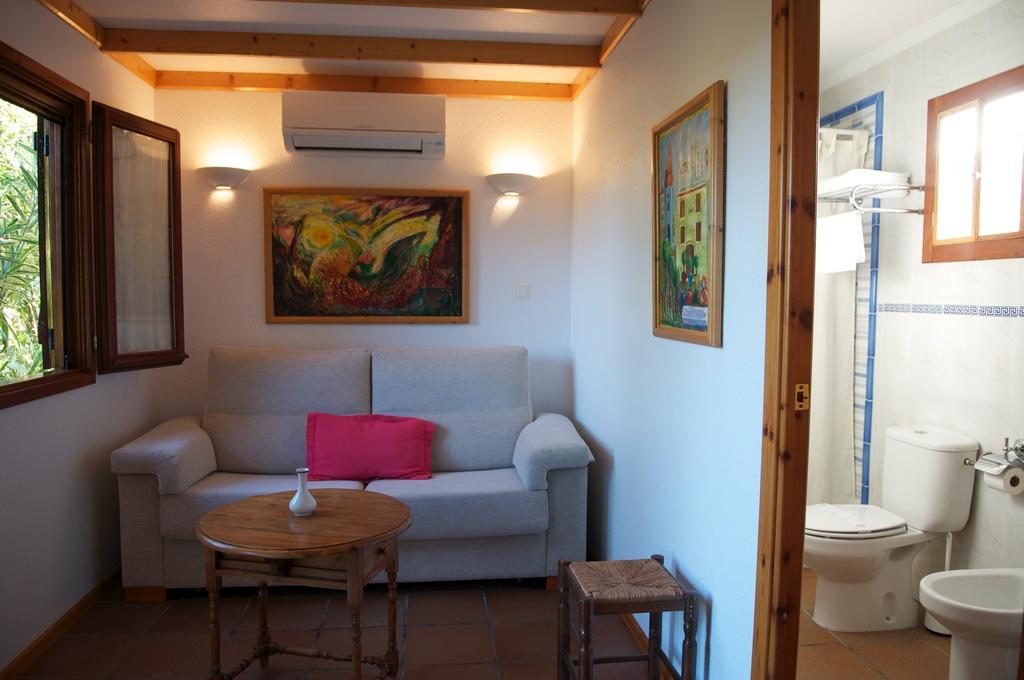 La Cerca Del Alcornoque Guest House Casas de Belvis Eksteriør bilde